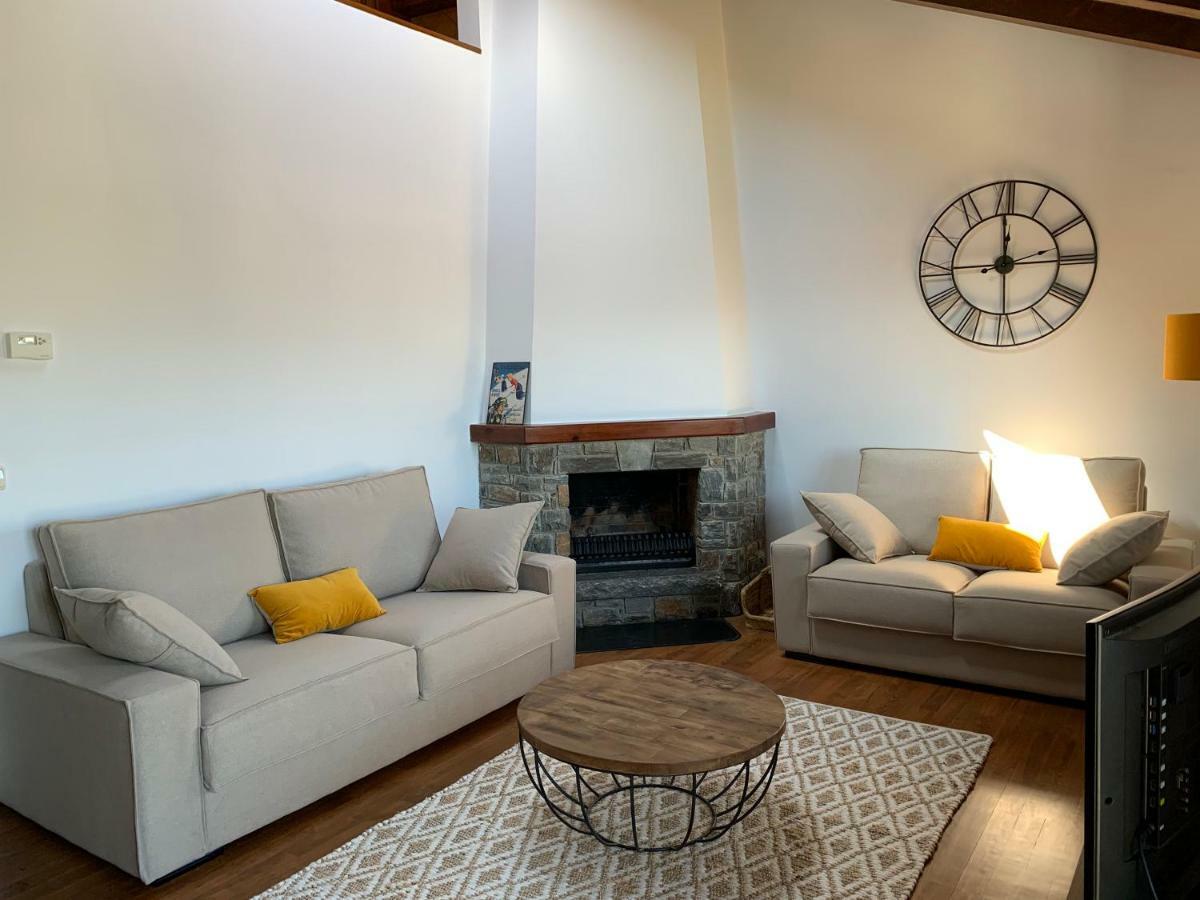 Apartment Planas Urtx